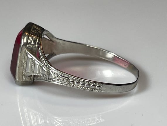 Art Deco Bezel Set Ruby Paste Ring in 10K White G… - image 4