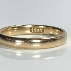 Antique JR Wood 2.7mm 14K Yellow Gold Band image 1