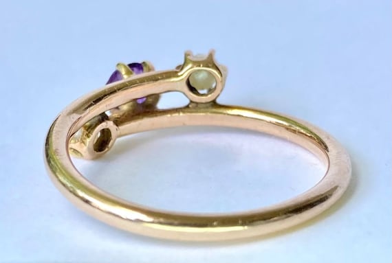 Victorian 10K Gold Amethyst Seed Pearl Bypass Ring - image 7