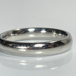 Vintage Solid Platinum Band with Patina Comfort Fit