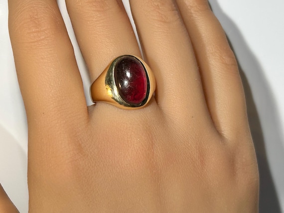 Victorian Ruby Paste Cabochon Gypsy Ring in 14K Y… - image 7