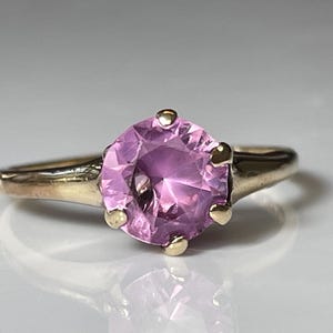 Victorian Light Pink Sapphire Ring in 10K Yellow Gold