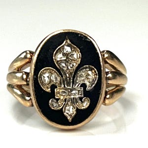 Antique French 18K Gold Rose Cut Diamond Fleur-de-Lis Ring Georgian Era