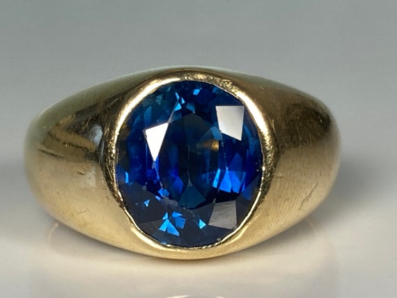 Antique GIA Certified Sapphire Ring in 18K Yellow… - image 1