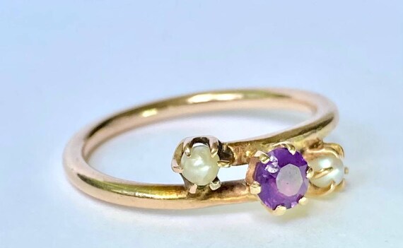 Victorian 10K Gold Amethyst Seed Pearl Bypass Ring - image 9