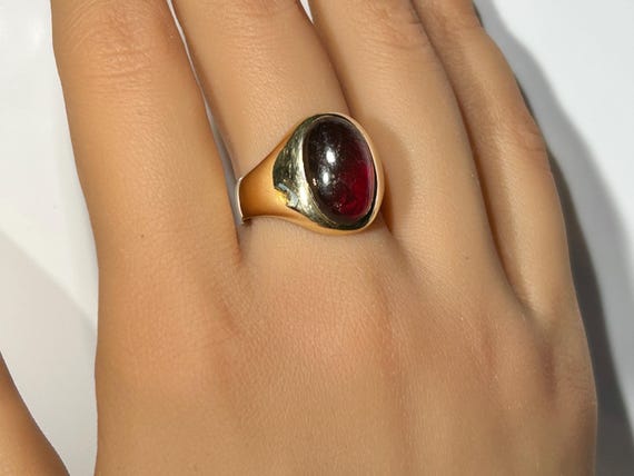 Victorian Ruby Paste Cabochon Gypsy Ring in 14K Y… - image 10