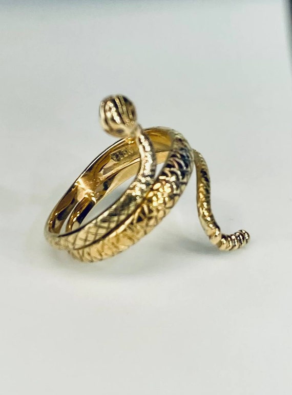 Vintage Solid 18K Yellow Gold Asclepius Snake Ring