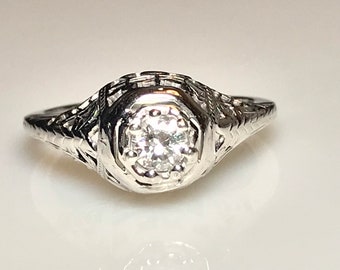 Antique Art Deco Belais .30ct Diamond Ring in 18K White Gold circa 1920s