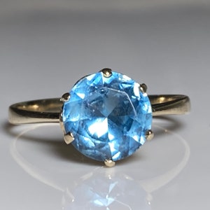 Antique Old Cut 9mm Sky Blue Spinel Solitaire Ring in 10K Yellow Gold