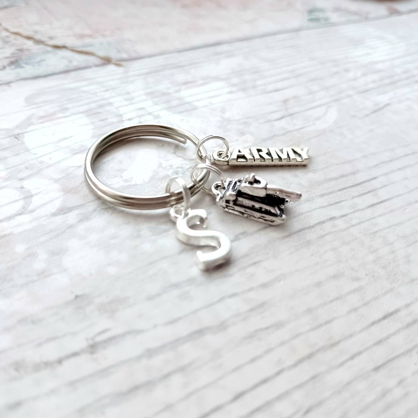 Army Keyring, Military Tank Keychain, Gift for Soldier, Present for Dad ...