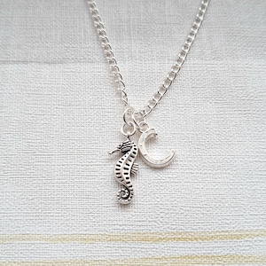 Seahorse necklace, nautical necklace, sea creature lover, sealife gift for girls, ocean jewelry, summer jewellery