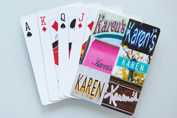 Individuelle Spielkarten mit dem Namen KAREN im eigentlichen