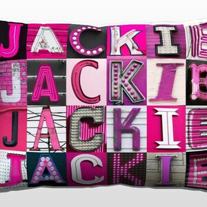 Oreiller personnalisé avec JACKIE dans les photos de lettres de signe PINK; Coussins de canapé personnalisés; Oreillers colorés; Oreiller photo; Oreillers de sofa