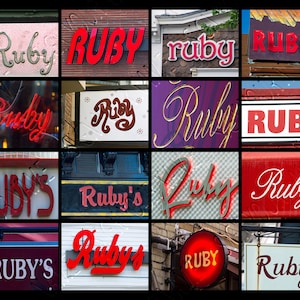 Könnte beinhalten: Eine Collage aus 15 verschiedenen Schildern mit dem Wort "Ruby" in verschiedenen Stilen und Farben. Die Schilder sind alle aus verschiedenen Materialien gefertigt, darunter Metall, Holz und Kunststoff. Einige der Schilder sind beleuchtet, andere nicht. Die Schilder sind alle in verschiedenen Schriftarten und Größen.