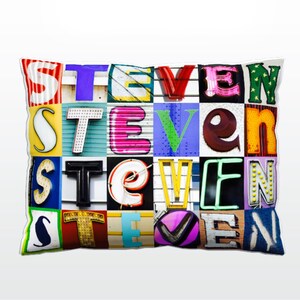 Oreiller personnalisé avec STEVEN dans les photos des lettres de signe ; Coussins de canapé personnalisés; Oreillers colorés; Oreiller photo; Oreillers de sofa