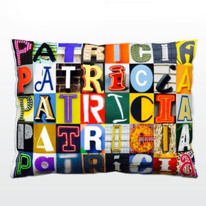 Personnalisé coussin comportant PATRICIA dans photos de lettres signe ; Sur mesure canapé coussins ; Coussins colorés ; Coussin photo ; Coussins de canapé