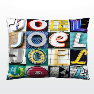 Oreiller personnalisé avec JOEL dans les photos de lettres de signe ; Coussins de canapé personnalisés; Oreillers colorés; Oreiller photo; Oreillers de sofa