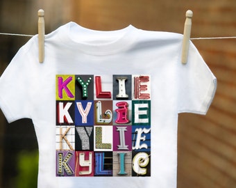 Kleinkind-T-Shirts mit Namen in Fotos von Alphabet Zeichen Buchstaben; Benutzerdefiniert gedruckt; Kinder-t-Shirts; Kleinkind-Kleidung; Coole T Shirts