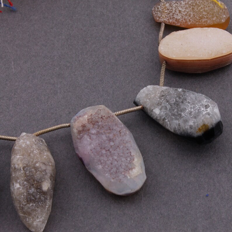 1 Strand Multi Color Druzy Druzzy Briolettes Multi Stone Agate Drusy Side Drilled Briolettes 21mmx11mm-28mmx15mm 8 Inches BR614