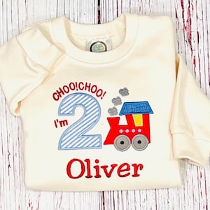 Sudadera con tren bordado para segundo cumpleaños: atuendo de fiesta personalizado