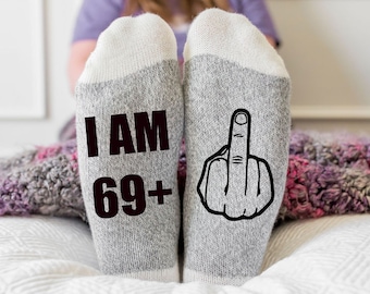 70th Birthday Gift Vintage Novelty Pink Women/’s Socks Keepsake Idea 70 Years Old