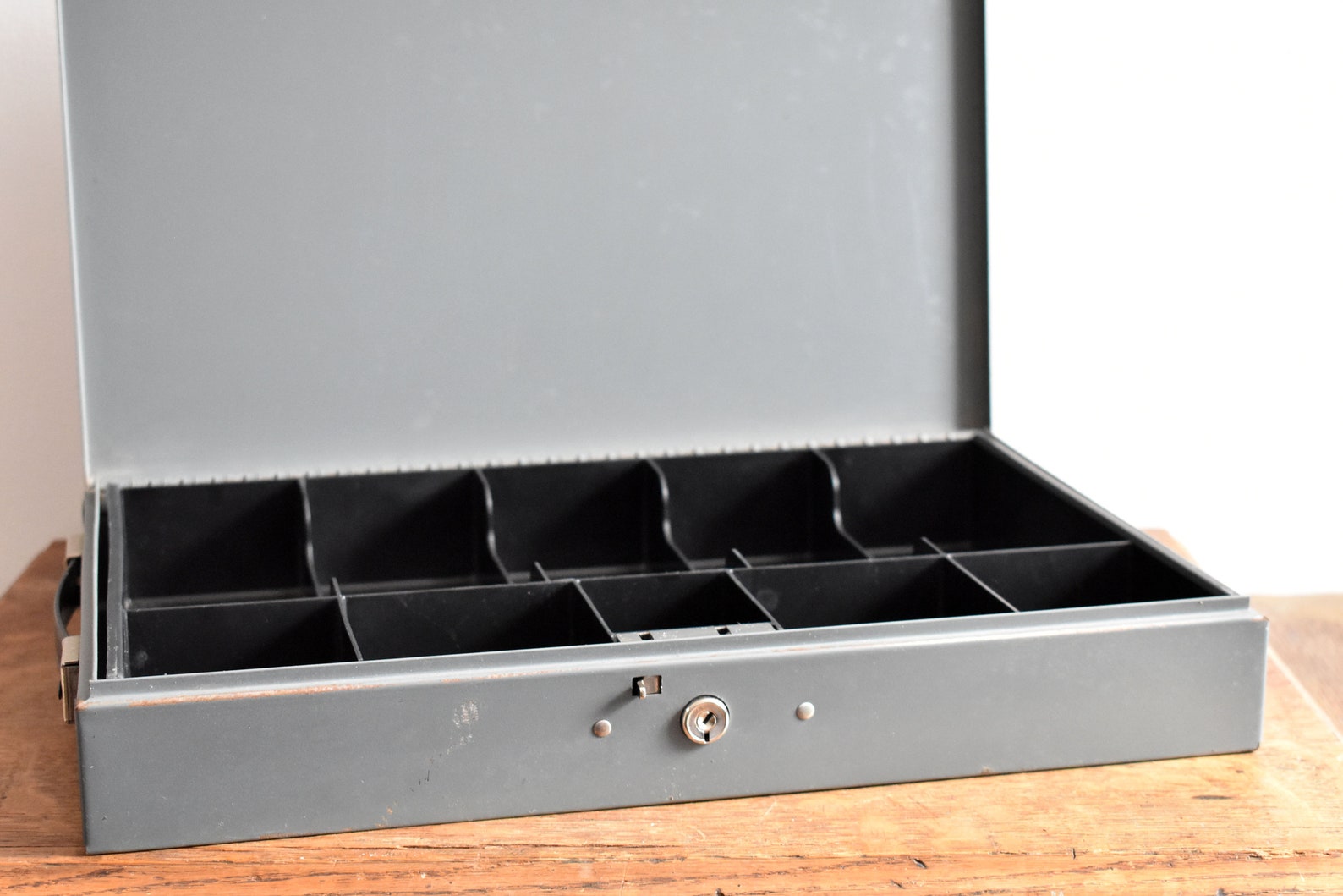 Litning Cash Box Vintage Money Register Case Metal Box Etsy