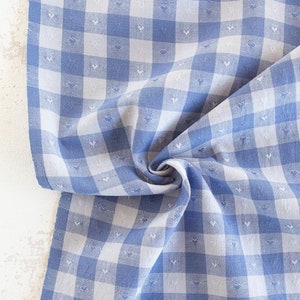 Corazones de guinga Dobby en Azul Alicia QH-GH55-05-ALICE-BLUE / Reina de Corazones de Fableism Supply Co. / Yardas continuas / Cuarto gordo