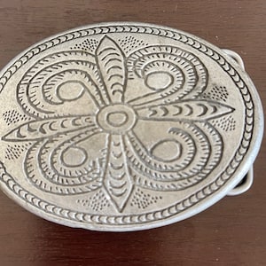 Vintage Belt Buckle Western Style Antique Wavy Floral Design tooling Oval Shape 4"/3" Made in USA