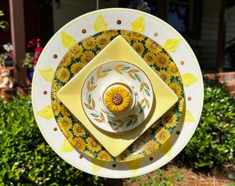 Decoration Flower for the Yard | Glass Garden Flower | Garden Art | Plate Flowers | Glass Flowers | Dish Flowers | Outdoor Decor