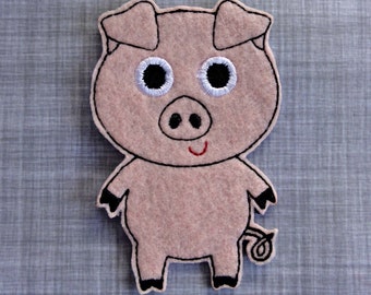 FaZoo Friend Pig Felt Doll ITH Embroidery Design