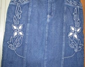 Denim Jeans Embroidered Pencil Straight Skirt - Retro Vintage - Medium Large (17)