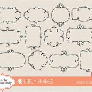 Pu&ograve; includere: Set di 48 cornici ricci in bianco e nero. Le cornici sono delineate da una linea tratteggiata. Le cornici sono di varie forme e dimensioni. Il testo "48 CURLY FRAMES" &egrave; nella parte inferiore dell'immagine.
