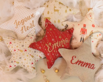 Etoile de noël prénom en tissu casse noisette rouge doré beige et grelot / cadeau premier noël déco baptême - étoile à personnaliser