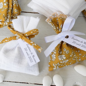 Liberty Capel confetti battesimo matrimonio senape e lino bianco, etichette personalizzate / sacchetto confetti comunione in lino bianco