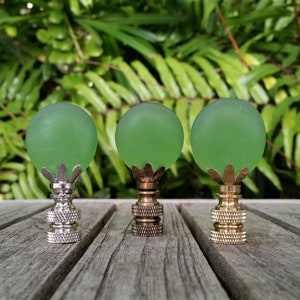 Frosted Glass Lamp Finial, Green Disc