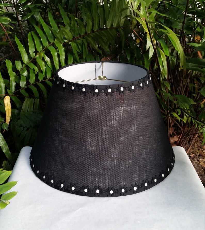 Large Burlap Lampshade Black and White Daisy Trim Lamp Shade Etsy