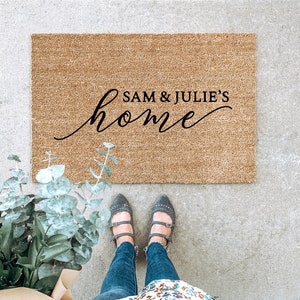 LARGE Custom Doormat, Couple&#39;s Doormat, Housewarming Gift, Wedding Gift, Gift for couples, Anniversary Gift, Personalized Doormat, Door Mat