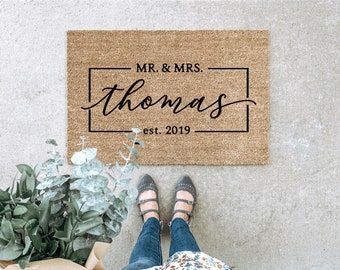 Mr. and Mrs. Doormat, Last Name Doormat, Housewarming Gift, Wedding Gift, Newlywed Gift, Anniversary Gift, Personalized Doormat, Door Mat