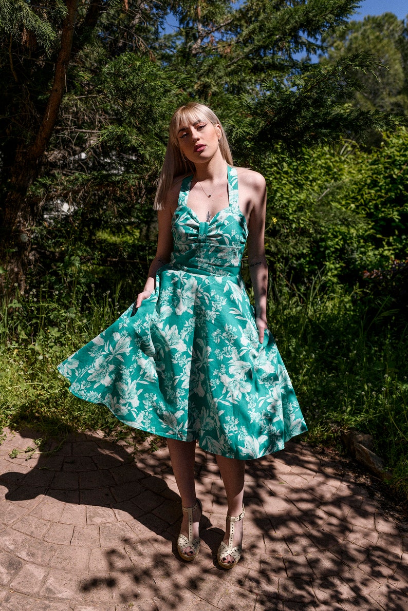 Pinup style floral dress image 3