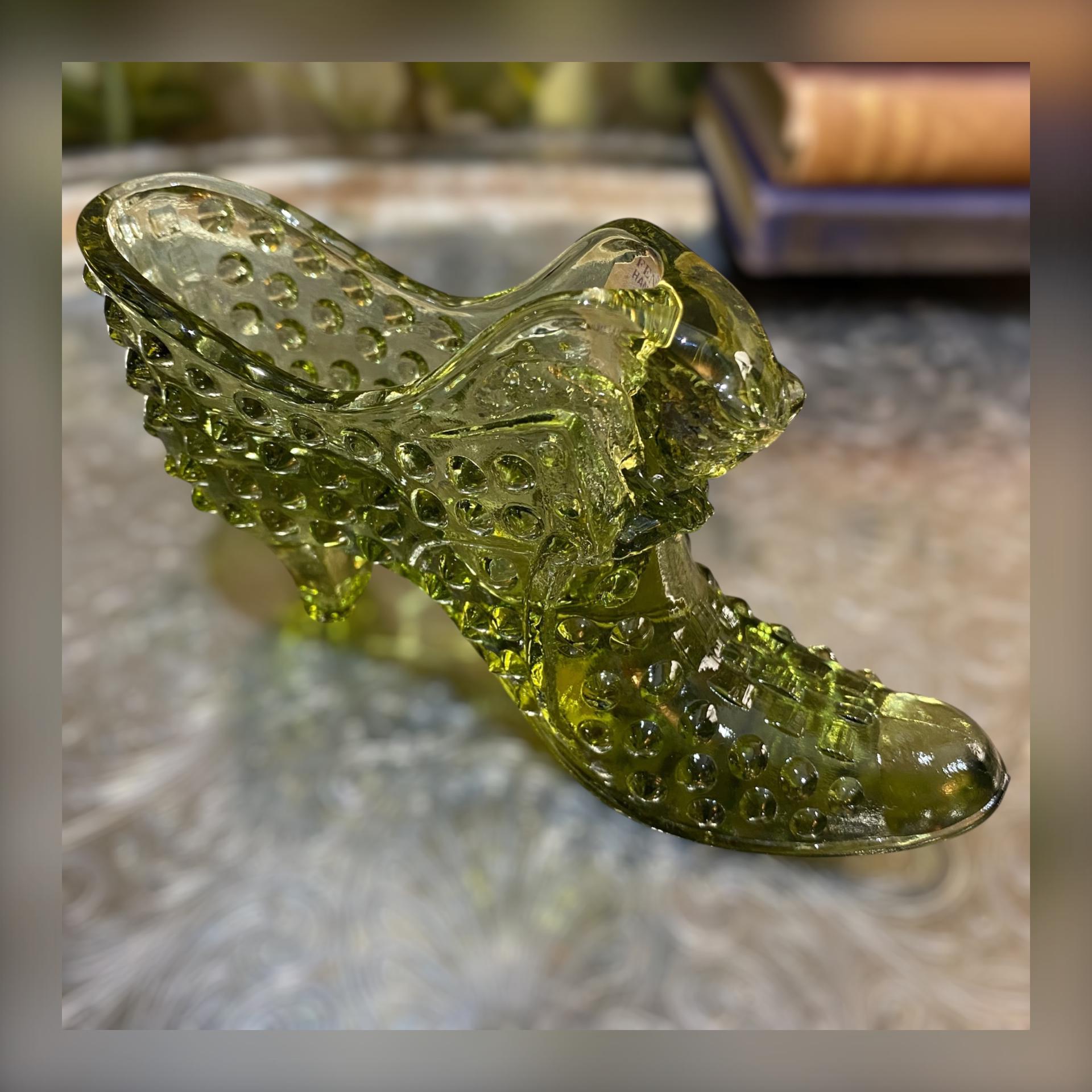 1950代製 FENTON フェントン キャットシューズ 靴 ホブネイル 2つ 2 - Vintage Fenton Milk Glass White Hobnail Glass Slipper