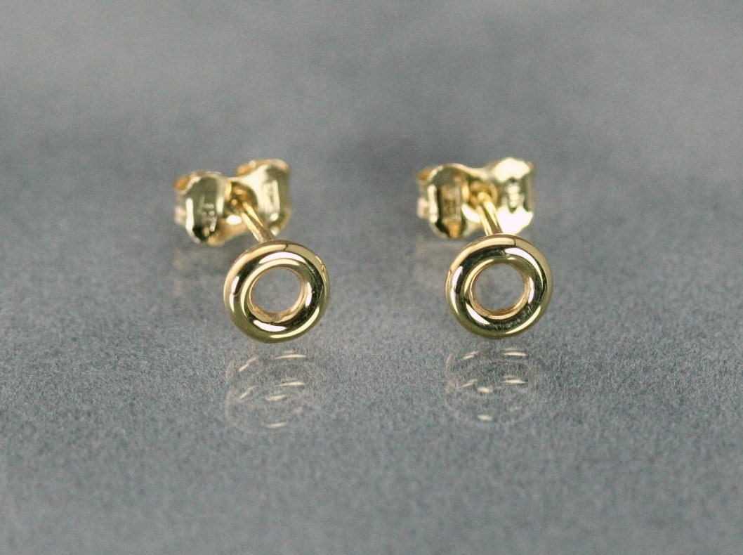 gold ear studs with price