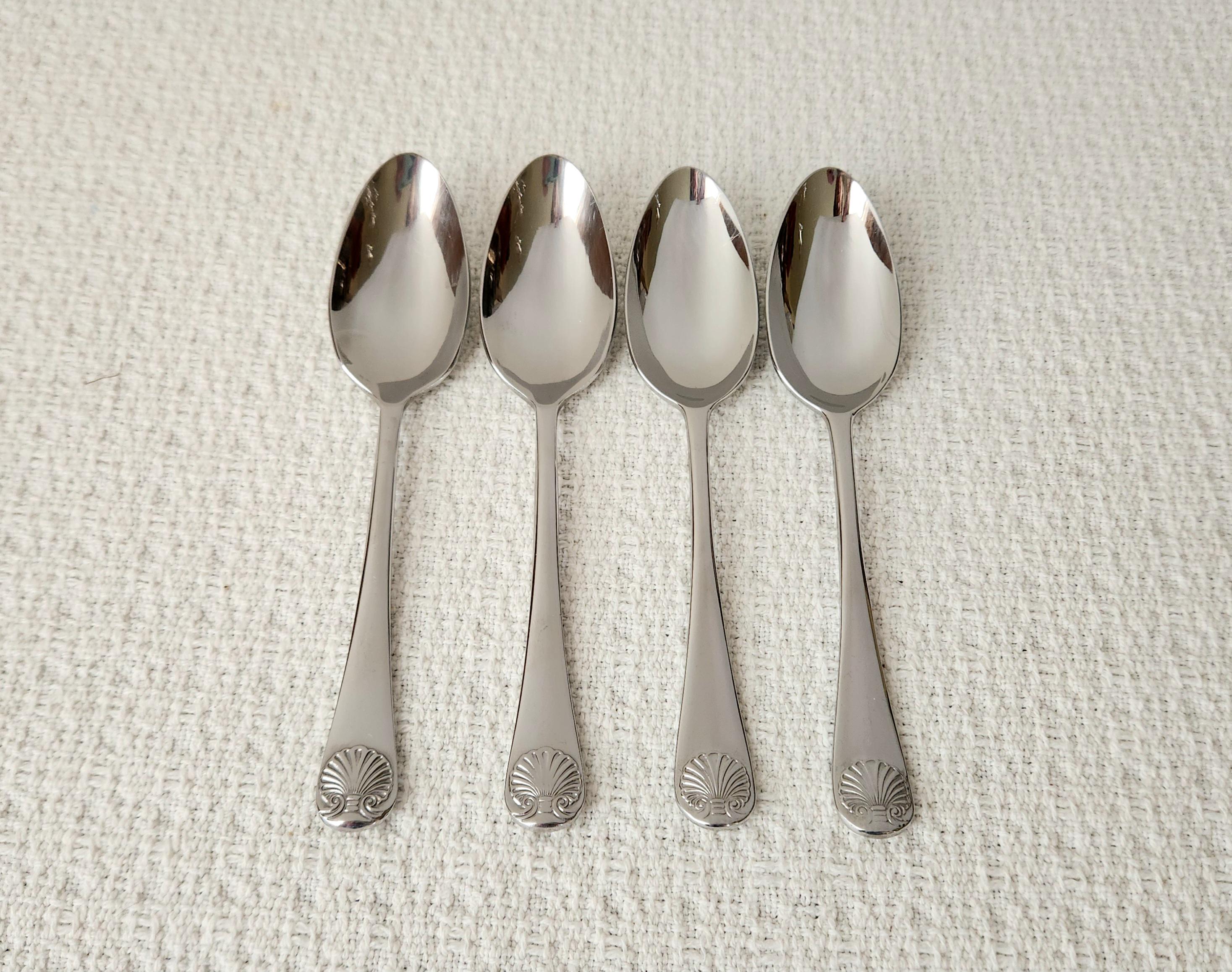 Kirk Stieff Williamsburg Royal Shell 18/8 Stainless Teaspoons ~ Set of 4