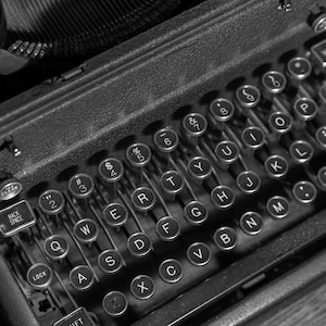 Vintage Royal Typewriter Art Print: Gift for Writers