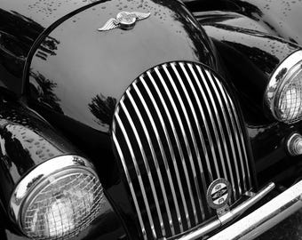 Morgan plus 4 Roadster, britische Autokunst, Oldtimerdekor