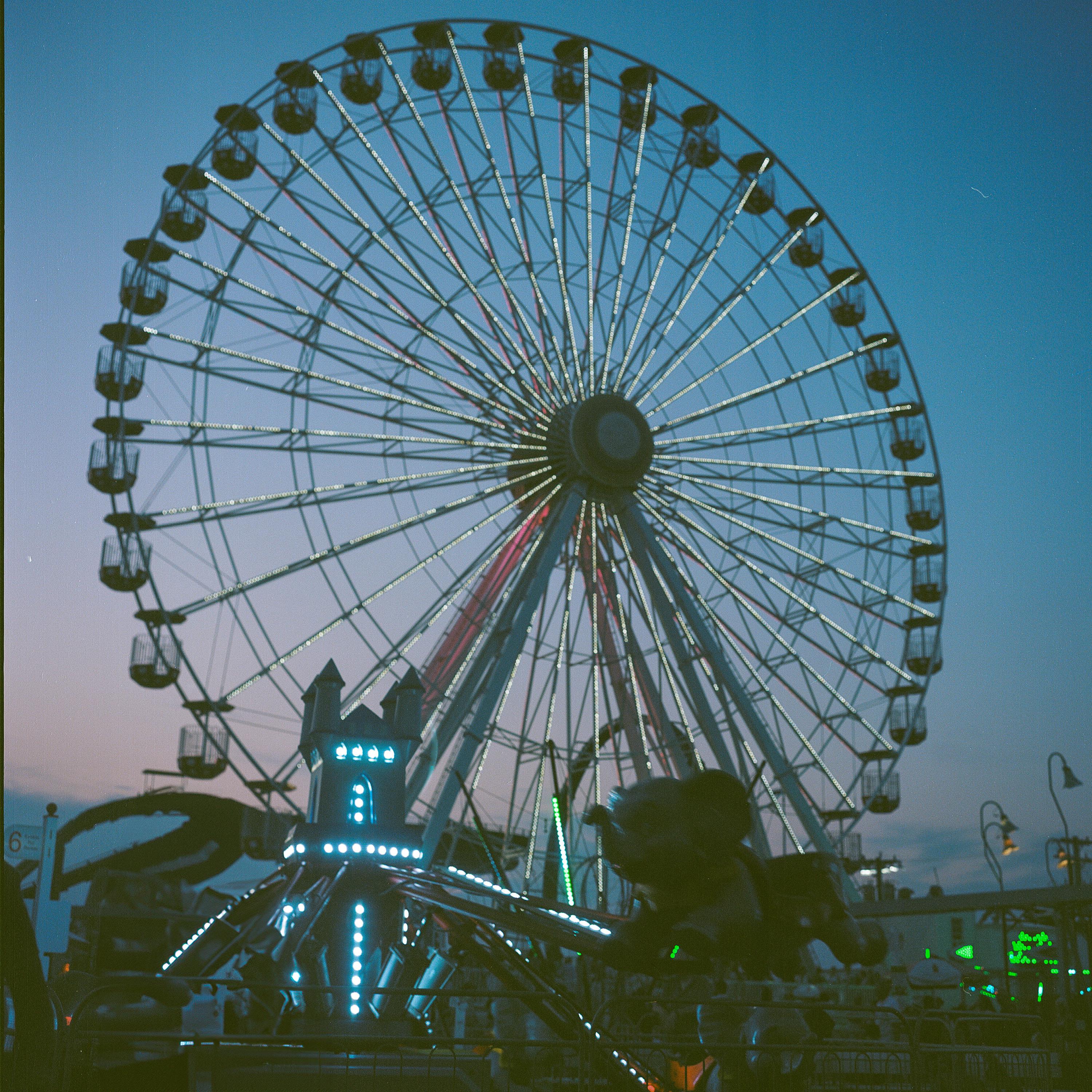 Ferris Wheel Print: Gillians Wonderland Pier, Ocean City NJ Wall