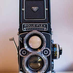 Rolleiflex Camera Art Print: Retro Photography Gift