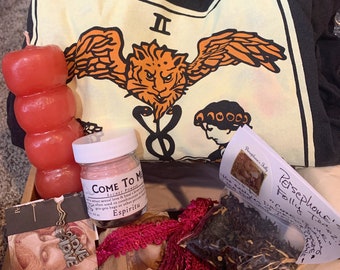 Come To Me Love Gift Box