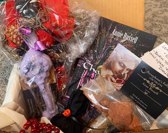 A Little Bit of Nola Gift Box