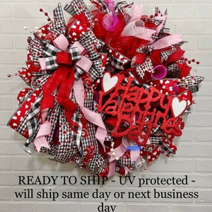 READY TO SHIP Valentines Day Wreath, Valentines Wreath, Valentines Deco Mesh Wreath, Valentines Decor, Wreath, Front Door Wreath, Deco Mesh