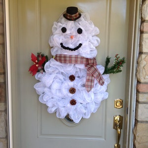 Winter Wreath, Christmas Wreath deco mesh, Winter Burlap Wreath, Snowman Wreath, Snowman Burlap, Country Winter Wreath, Rustic Winter Wreath image 3